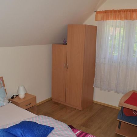 Apartmani Husko Тухельске-Топлице Экстерьер фото