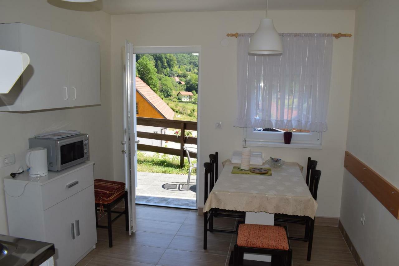 Apartmani Husko Тухельске-Топлице Экстерьер фото
